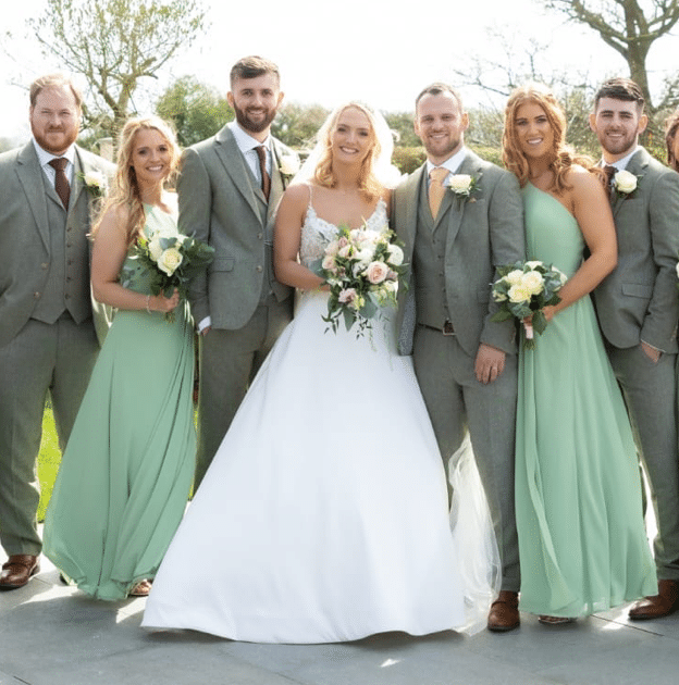 The Ultimate 2026 Guide to Live Wedding Entertainment Trends