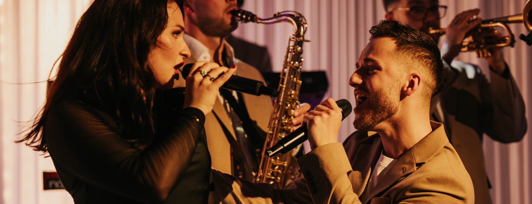 The Ultimate Guide to Choosing a Wedding Music Band in London