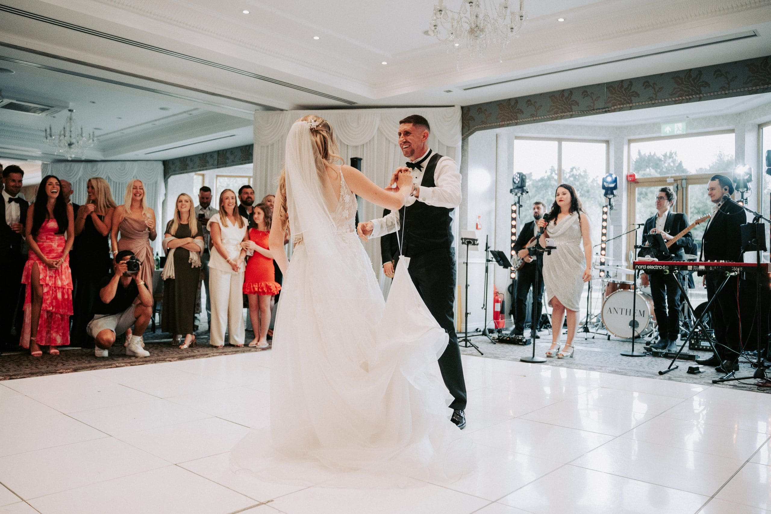 Vikki & Daniel | Shendish Manor, Hertfordshire